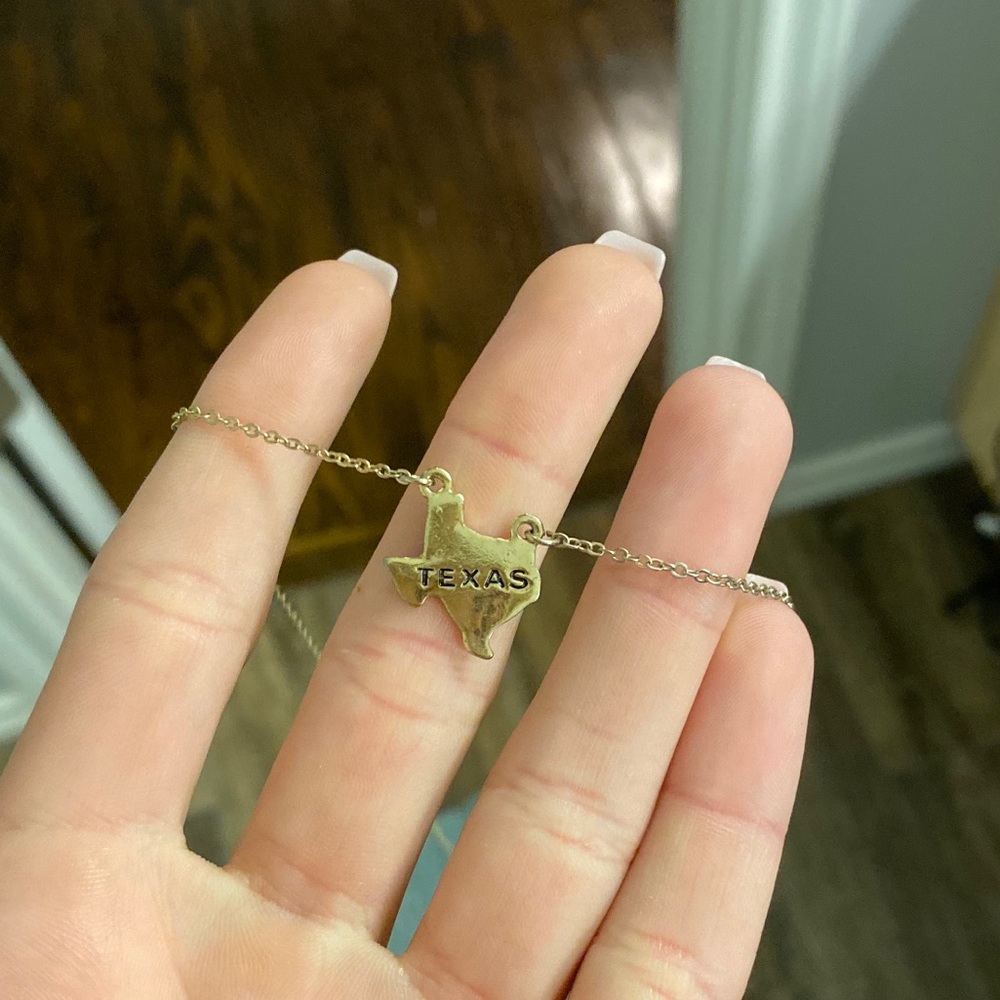 Texas necklace
